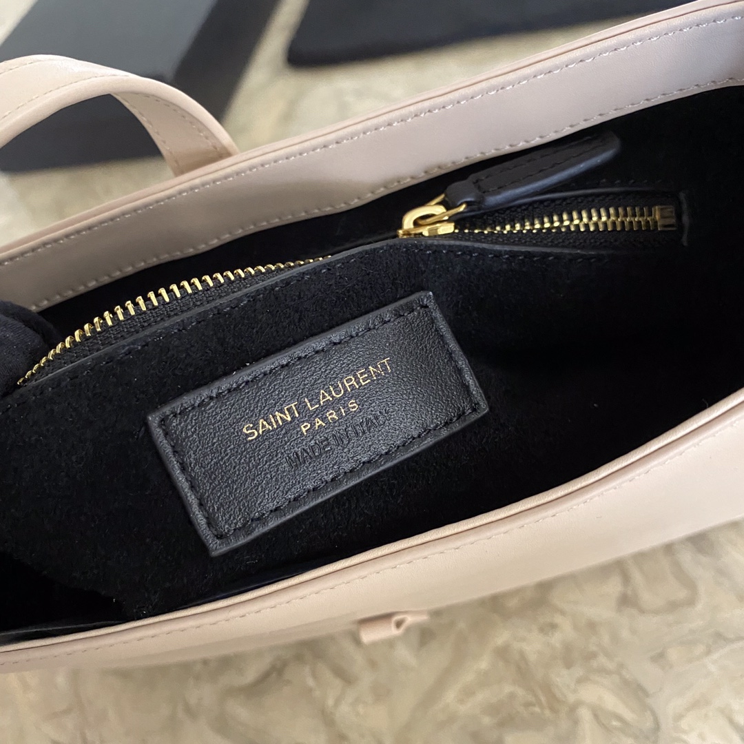 KAUFEN LE 5 À 7 HOBO IN CROCODILE-EMBOSSED SHINY LEATHER TASCHE - Image 7