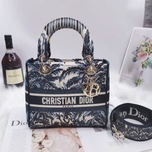 Kaufen 5 Dior Lady Tasche