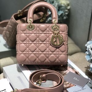 Kaufen 4 Lady Dior Tasche