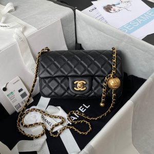 Chanel Mini-Überschlagtasche