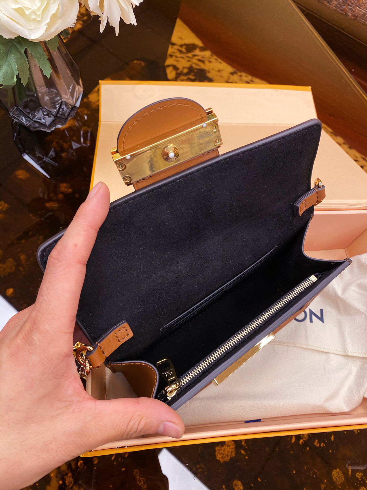 Kaufen LV DAUPHINE CHAIN WALLET Tasche - Image 4