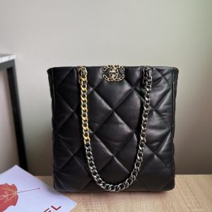 kaufen CHANEL 19 in Schwarz SHOPPING Tasche
