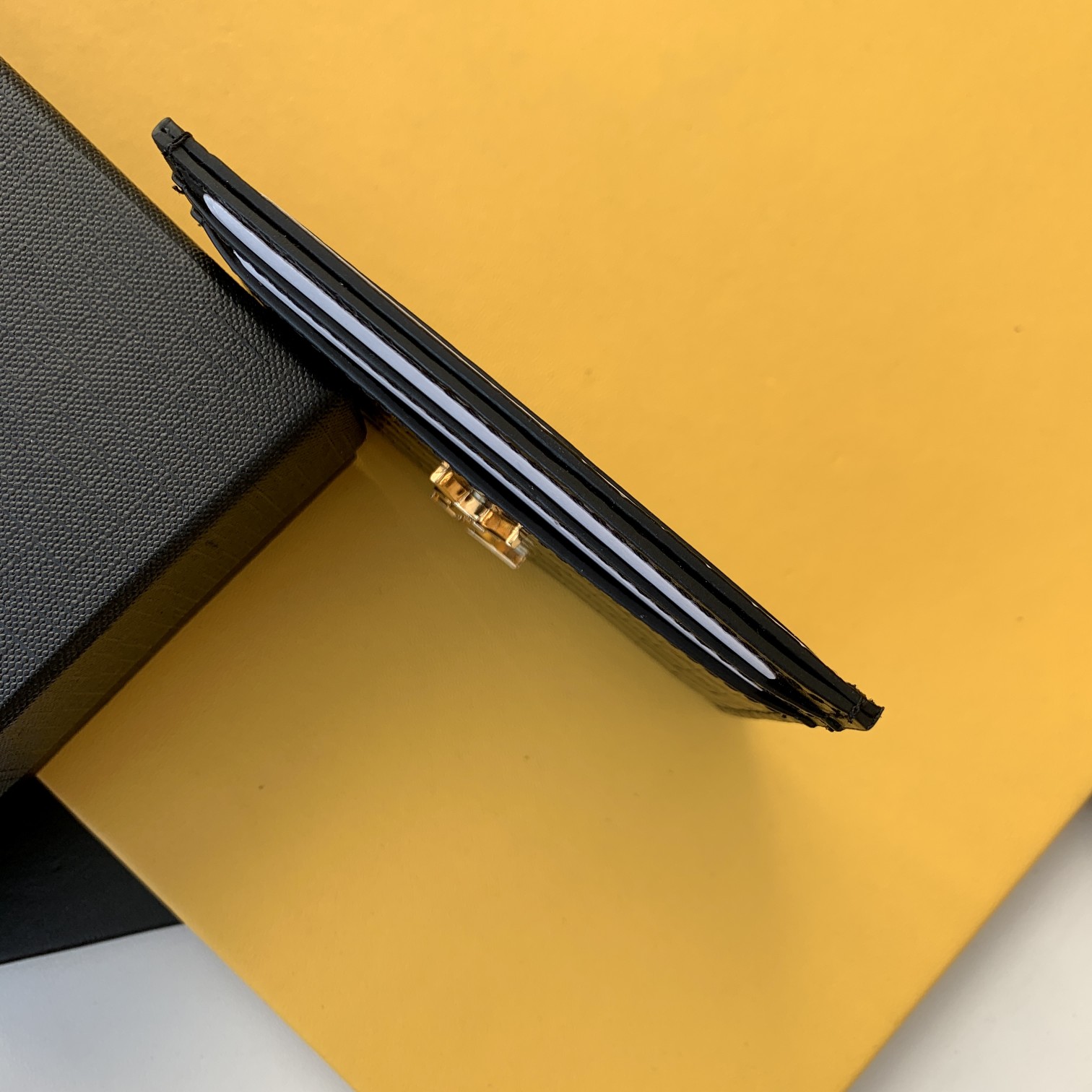 KAUFEN CASSANDRE MATELASSÉ CARD CASE IN GRAIN DE POUDRE EMBOSSED LEATHER TASHCE - Image 4