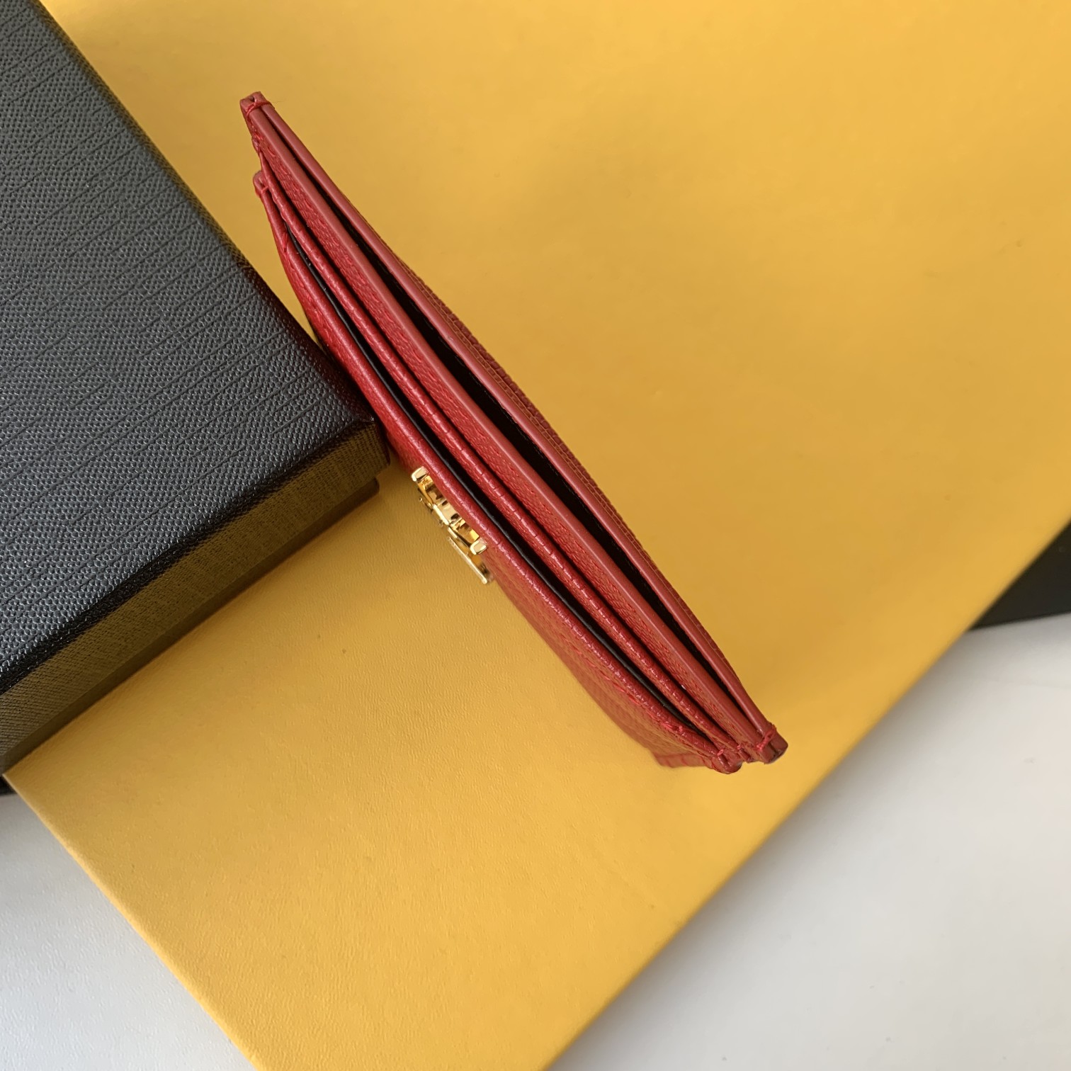 KAUFEN CASSANDRE MATELASSÉ CARD CASE IN GRAIN DE POUDRE EMBOSSED LEATHER TASCHE - Image 4