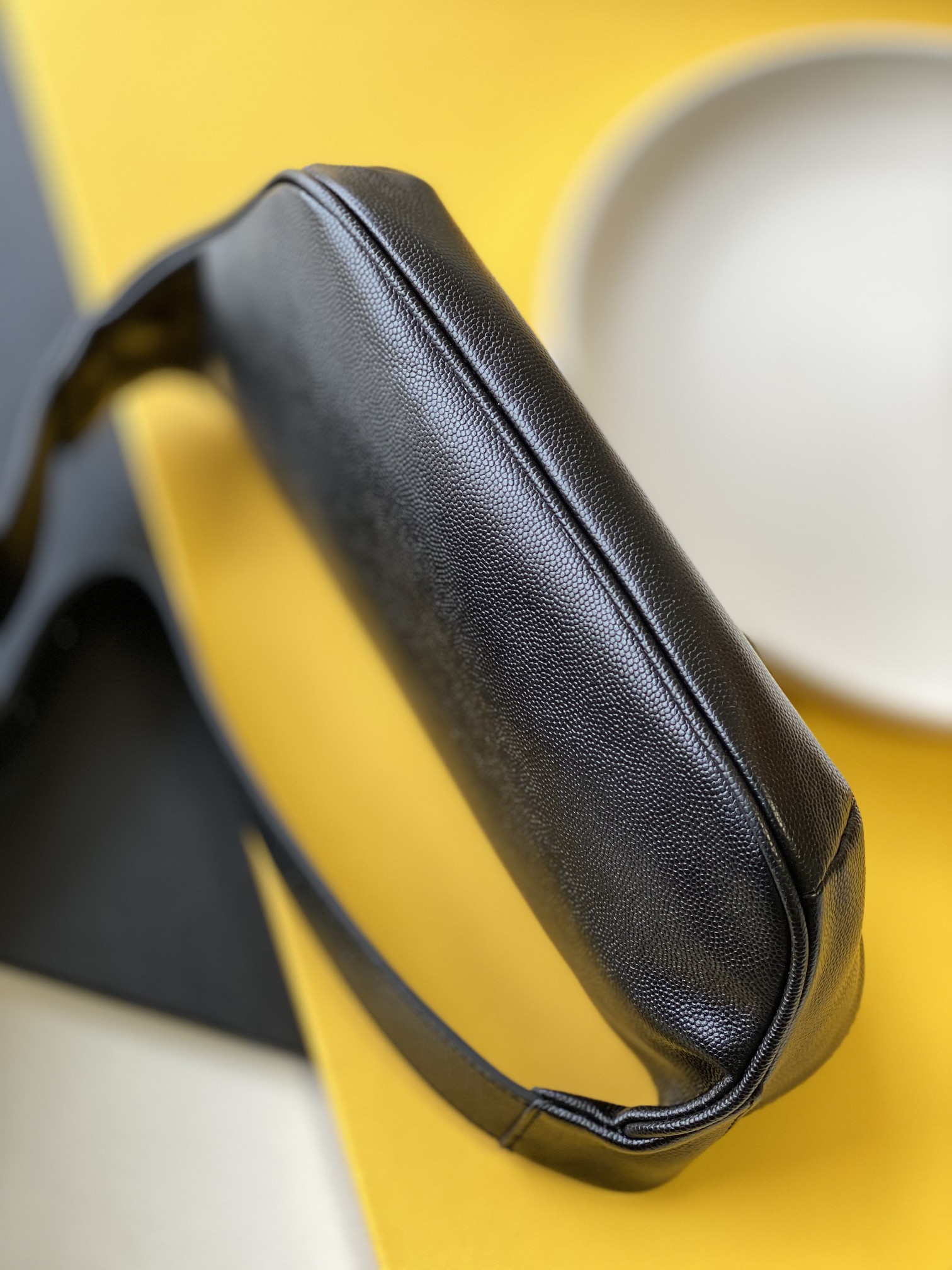 KaufenLuxury Handbag 03 Classic Monogram Belt Bag in Grain Embossed Leather Tasche - Image 2