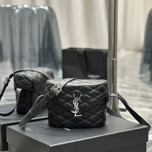 KAUFEN YSL JUNE BOX TASCHE IN QUILTED PATENT LEATHER